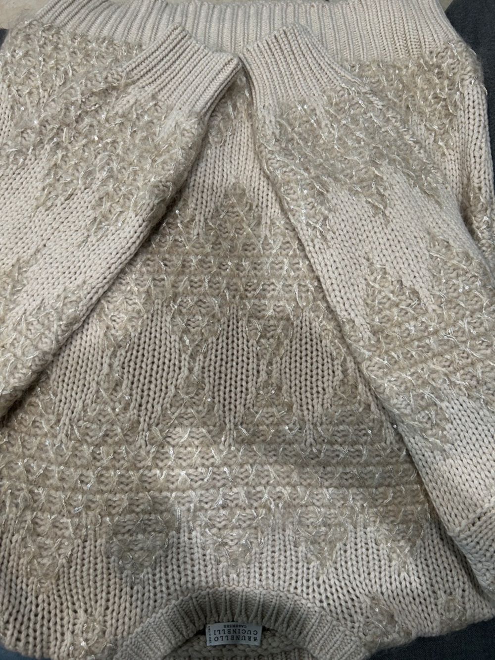 Brunello Cucinelli Cream Cashmere Crewneck Sweater with Metallic Stitching - Picture 4 of 5